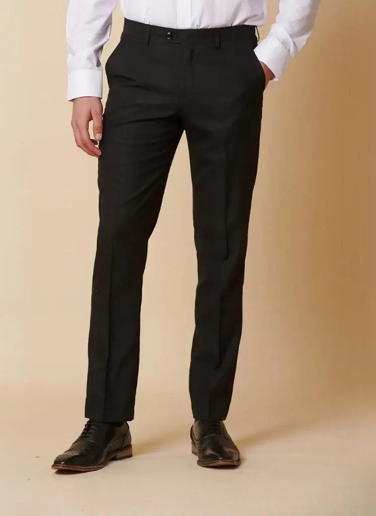 Wie findet man die passende Hose für den Hochzeitsanzug?