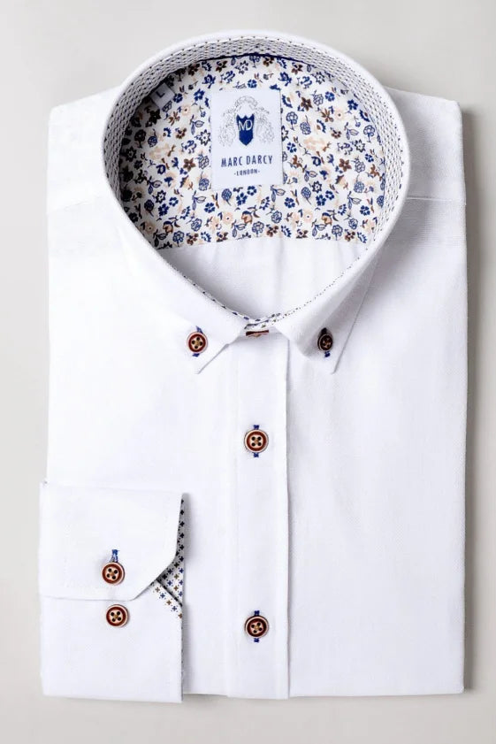 Herrenhemd Charlie - White Oxford Shirt With Tan Buttons