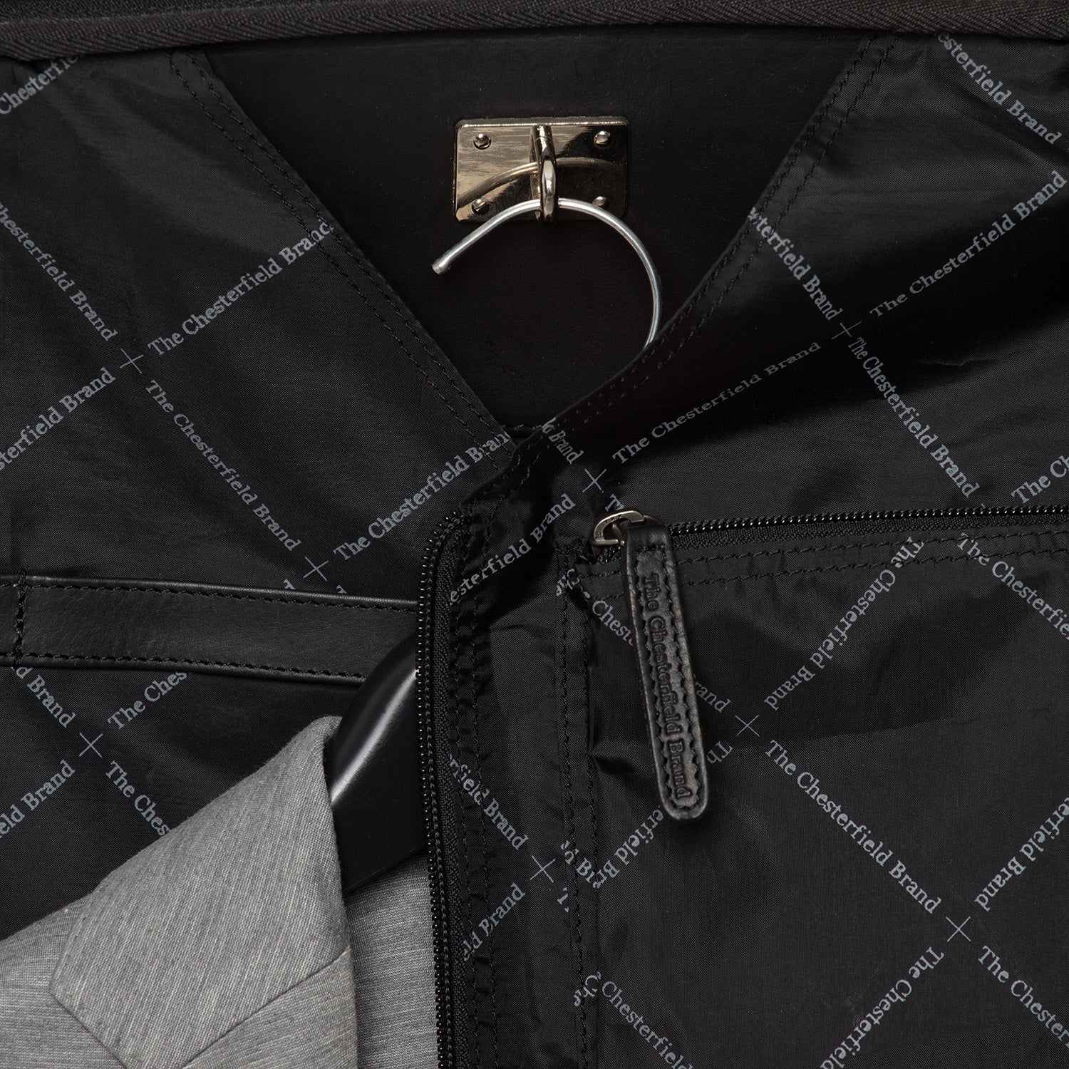 Leder-Anzugtasche - The Chesterfield Brand Josh Black