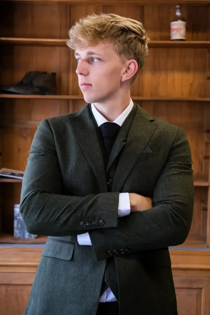 Tweed-Hochzeitsanzug kaufen? Entdecken Sie diese 7